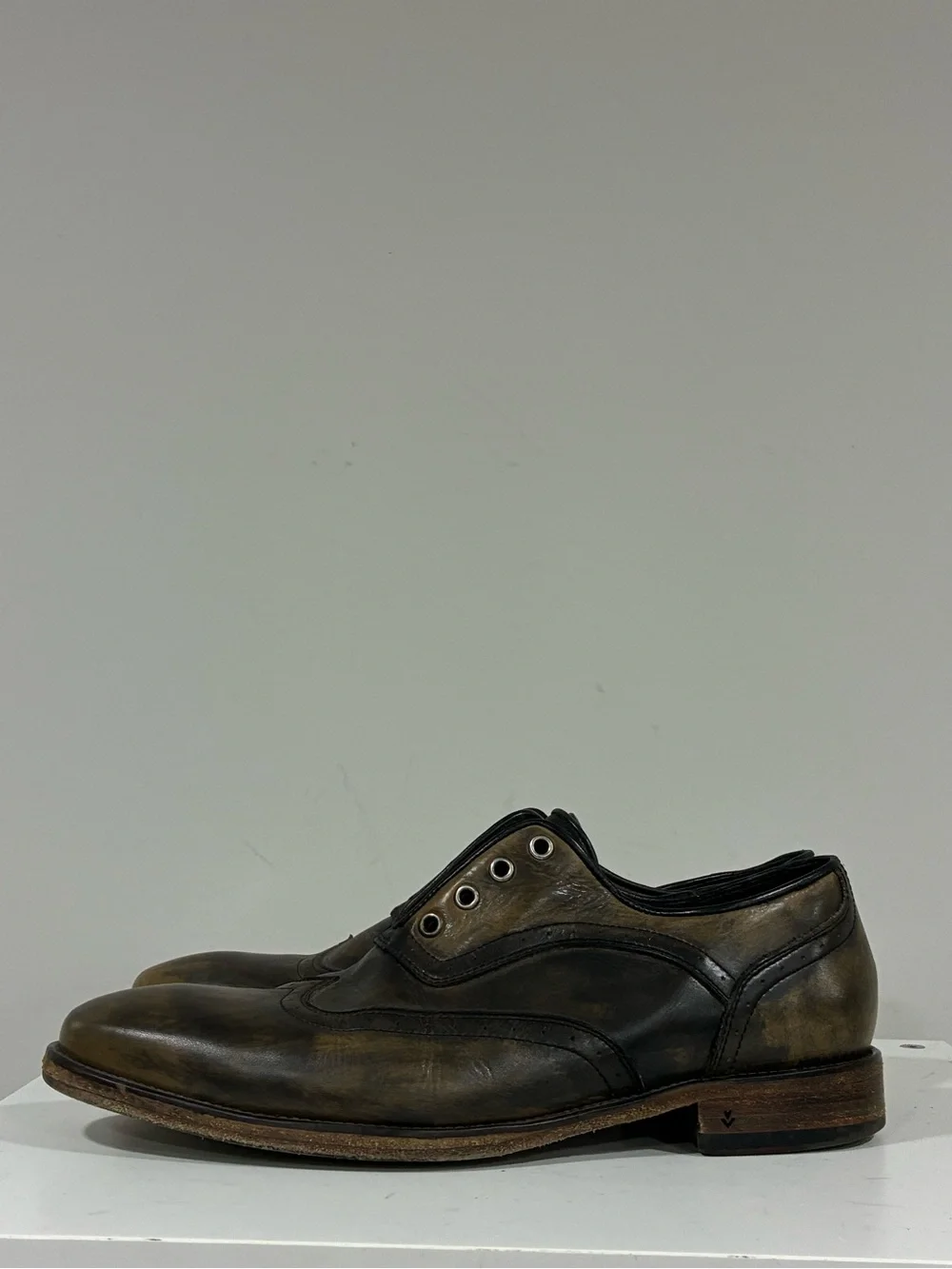 John Varvatos Collection Fleetwood Oxford. Size 9. USA Eu 42